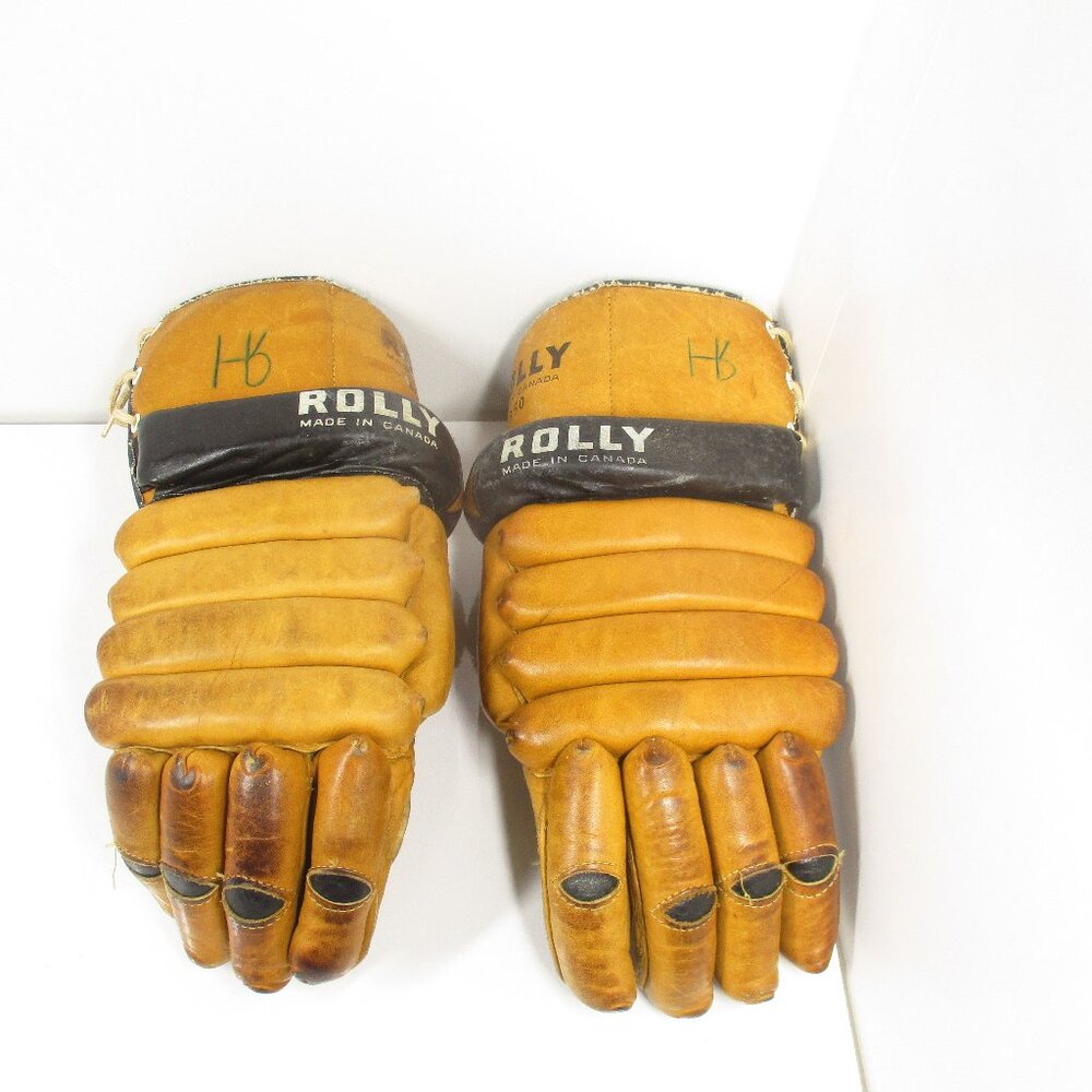 Vintage 1960's ROLLY 650 Hockey Gloves Made in Canada